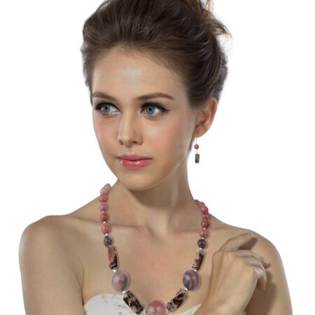 Pearlz Gallery Exquisite Rhodolite Stone Necklace Set In Round And Trilian Tube