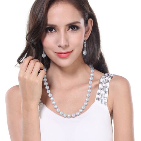 Pearlz Gallery Beautifull 18 inches Set with Natural Taiwan Shell Pearls and Meatllic Small Balls in Round shape for women.