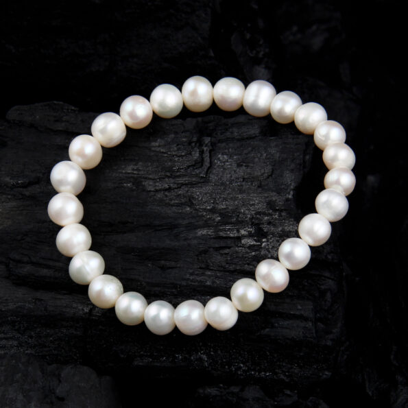 Pearlz Gallery White Freshwater Pearl Bracelet for Girls and Women