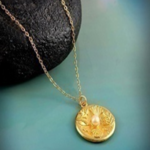 BRASS GOLD PLATED NECKLACE WITH PEARL